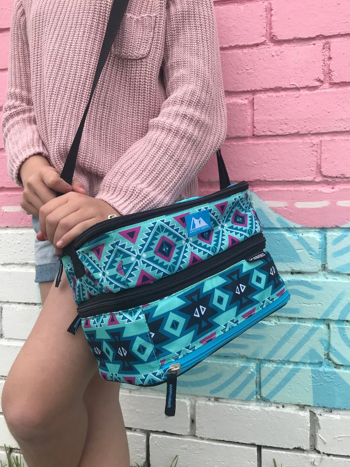 Arctic Zone Dual Layer Insulated Bag - Aztec