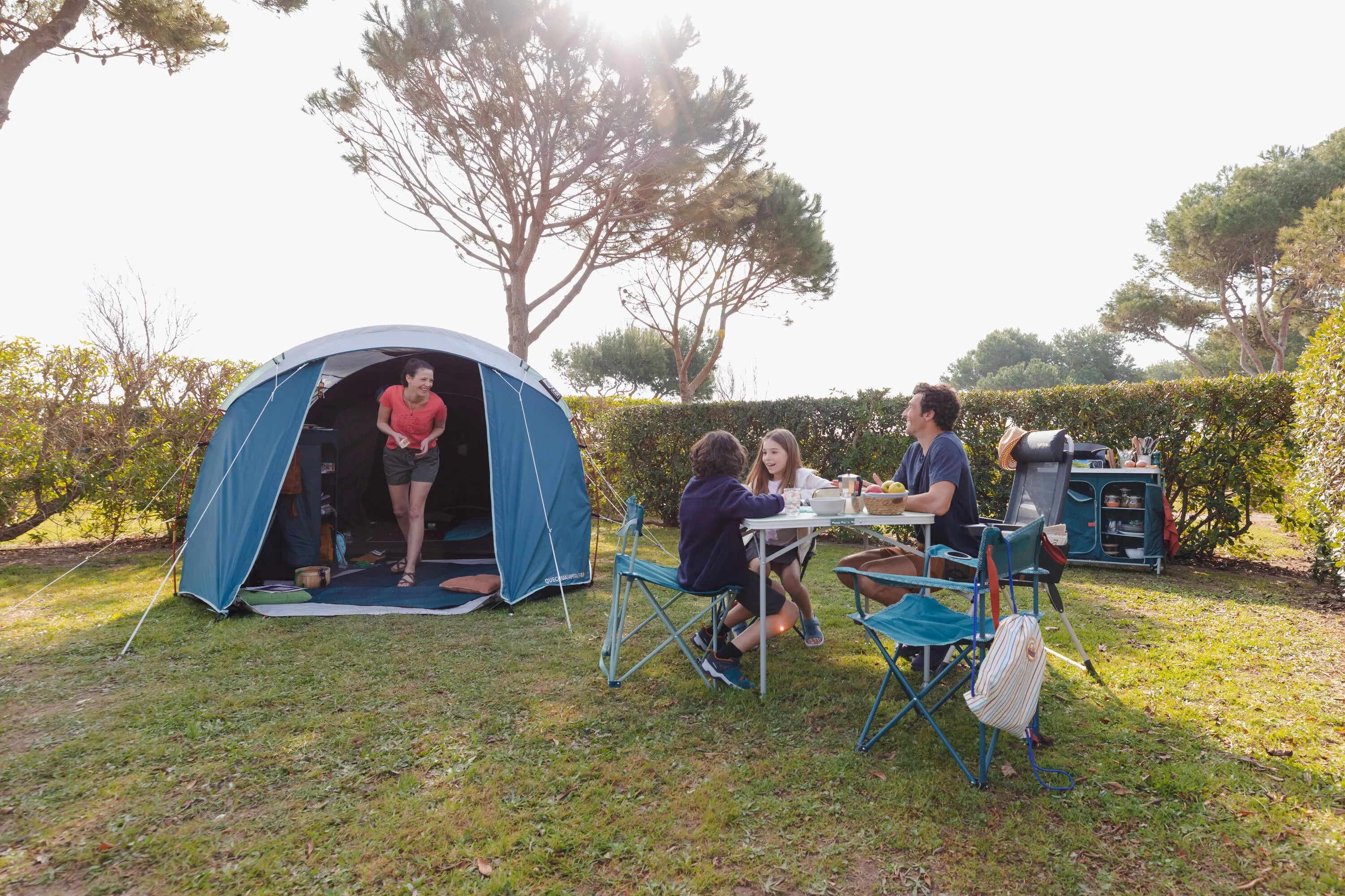 Quechua Arpenaz Fresh & Black Camping Tent - 4 Person